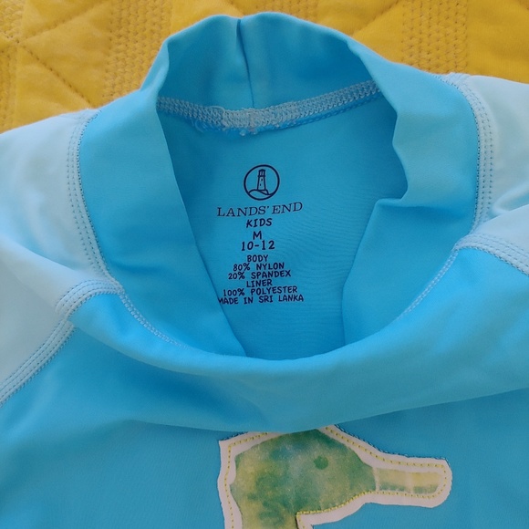 Lands End Girls Rash Guard - Picture 2 of 3
